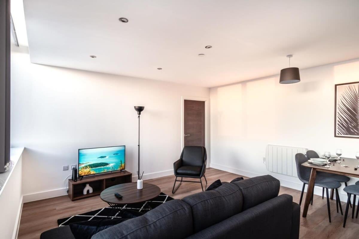 Stayzeni, Alexandra Rise Manchester 2 Bed Flat Eksteriør billede